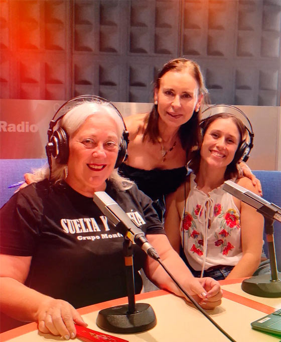 Entrevista en la radio