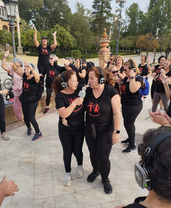 Bailes sociales en Sevilla